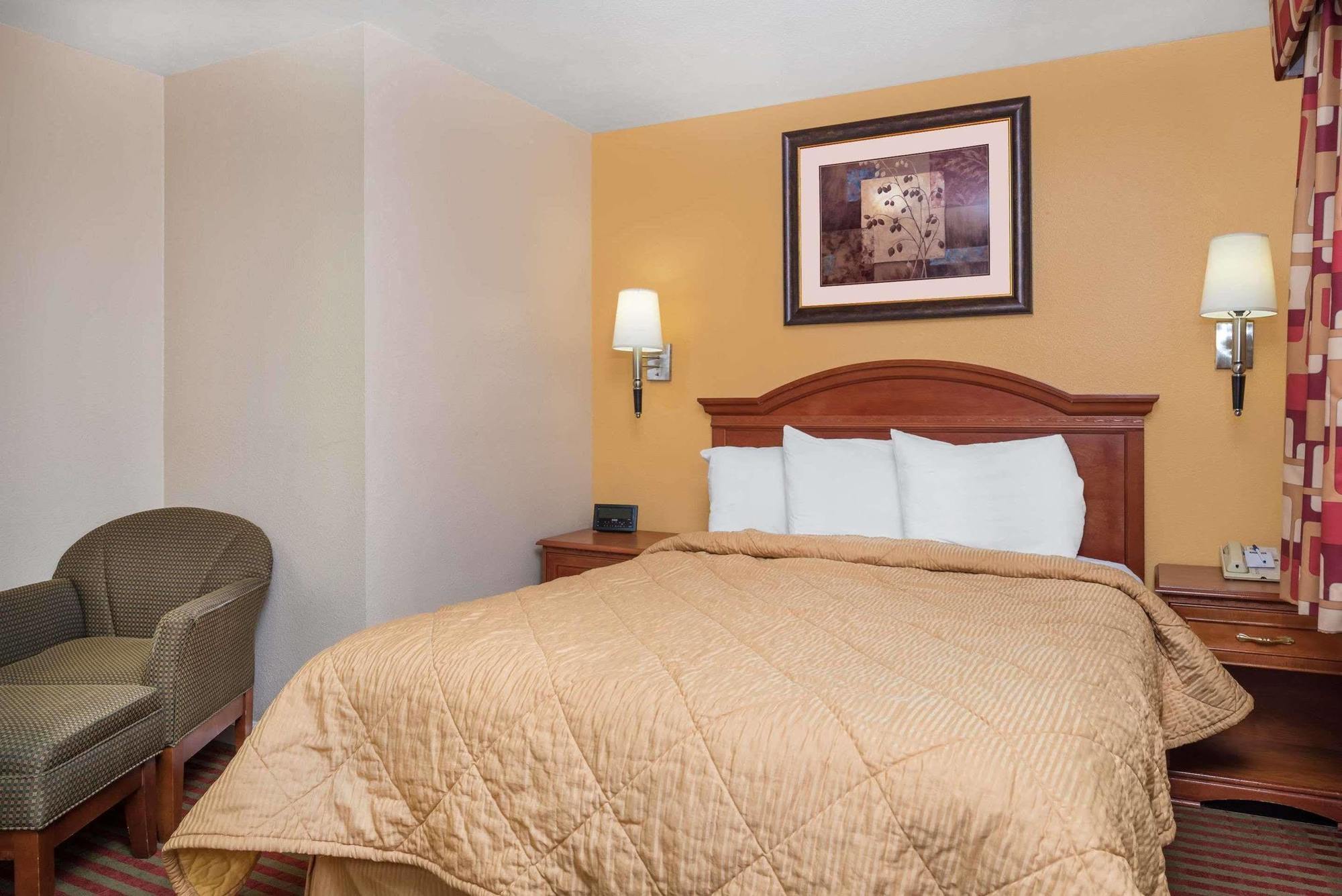 Travelodge By Wyndham Klamath Falls Exterior foto