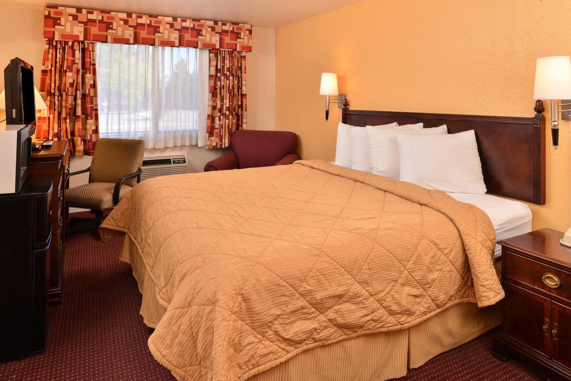 Travelodge By Wyndham Klamath Falls Exterior foto