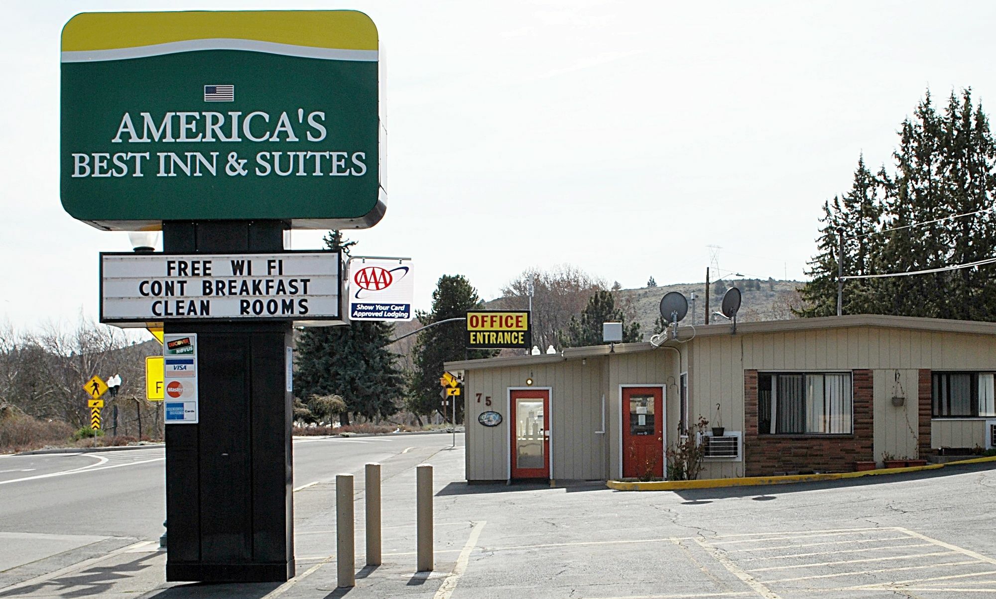 Travelodge By Wyndham Klamath Falls Exterior foto